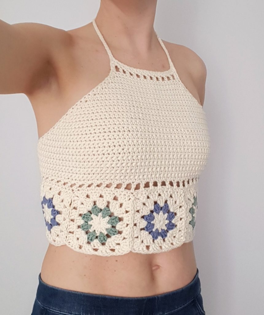 Easy Crochet Floral Bralette Crop Top. Crochet pattern by