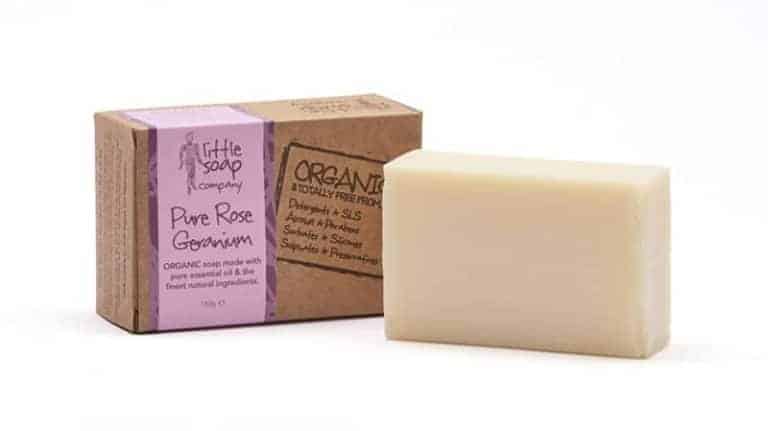 love this handmade natural rose geranium soap by the little soap company. Click through for more zero waste and plastic free ideas you'll love