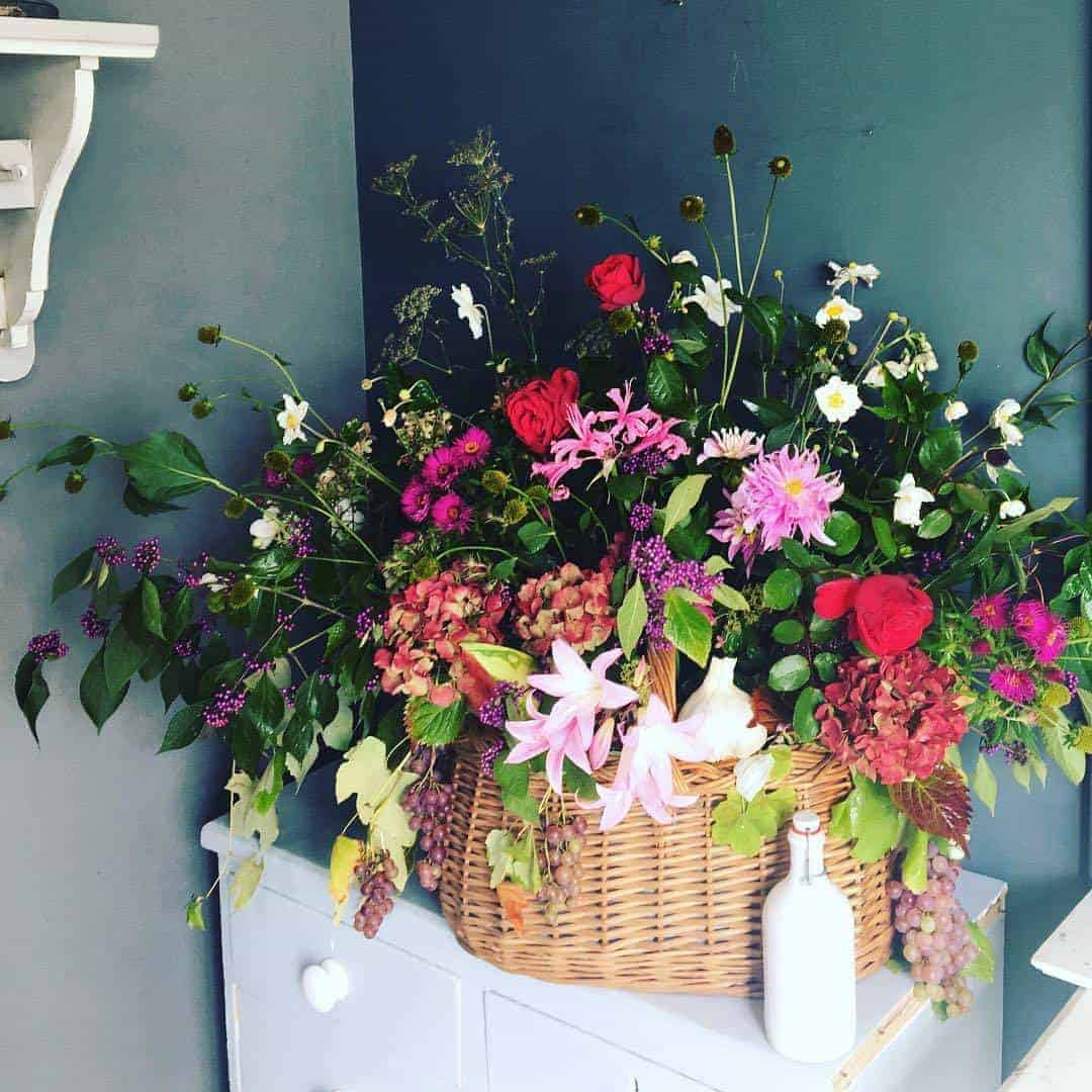 love this giant flower basket arrangement by Georgia Miles, founder of The Sussex Flower school. click through to find out more and to discover founder of the school, Georgia Miles' inspirations, simple pleasures and local loves
