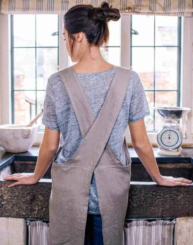 Linen Apron Ideas To Fall In Love With - From Britain With Love