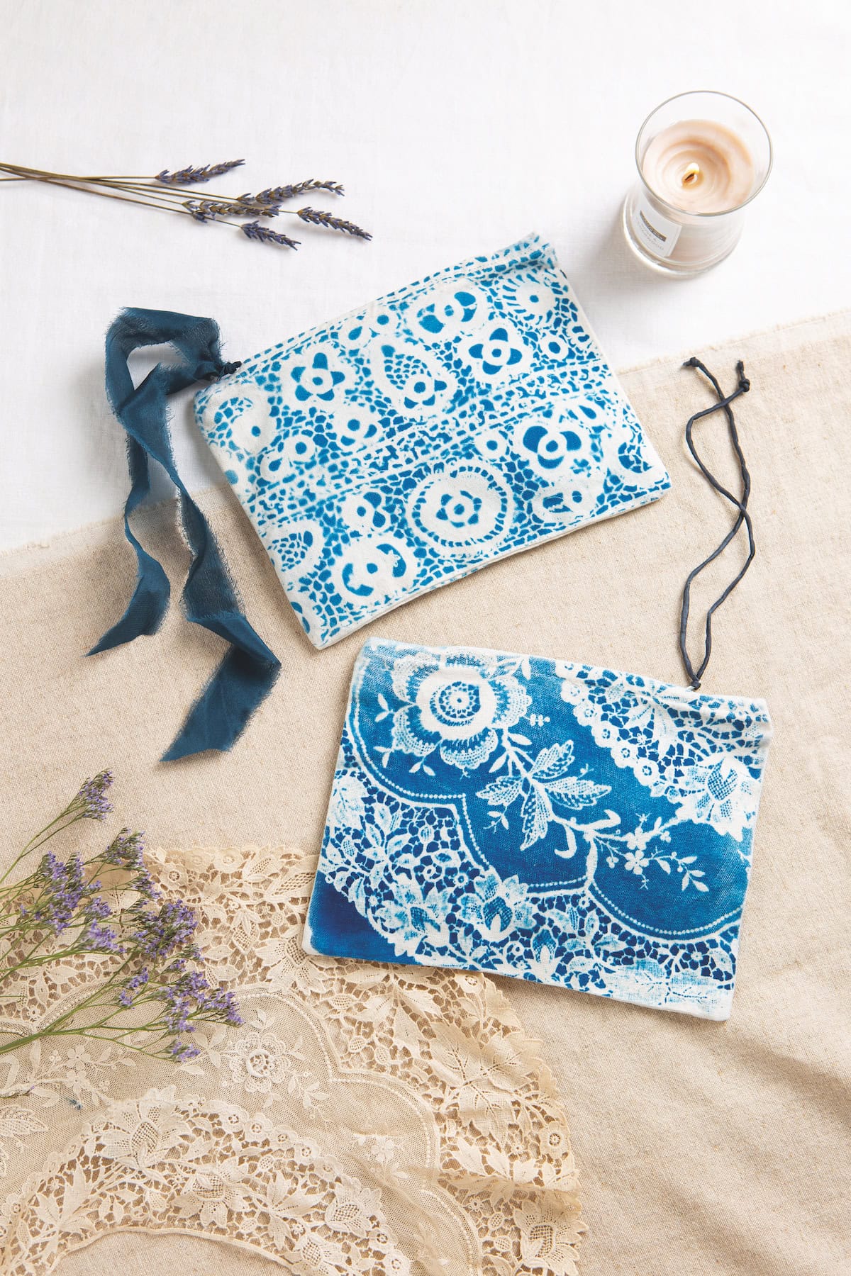 how to make a cyanotype purse with trompe l'oeil lace pattern print by kim tillyer free tutorial from her book a beginner's guide to cyanotype. Hope you enjoy this easy entry level beginners cyanotype project